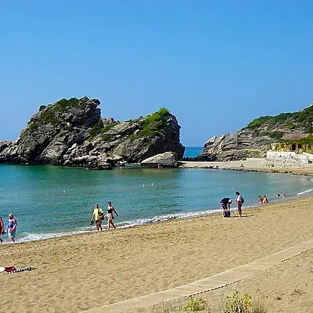 Large By The Pool - Pelekas Beach, Corfu Hotell Corfu (city)